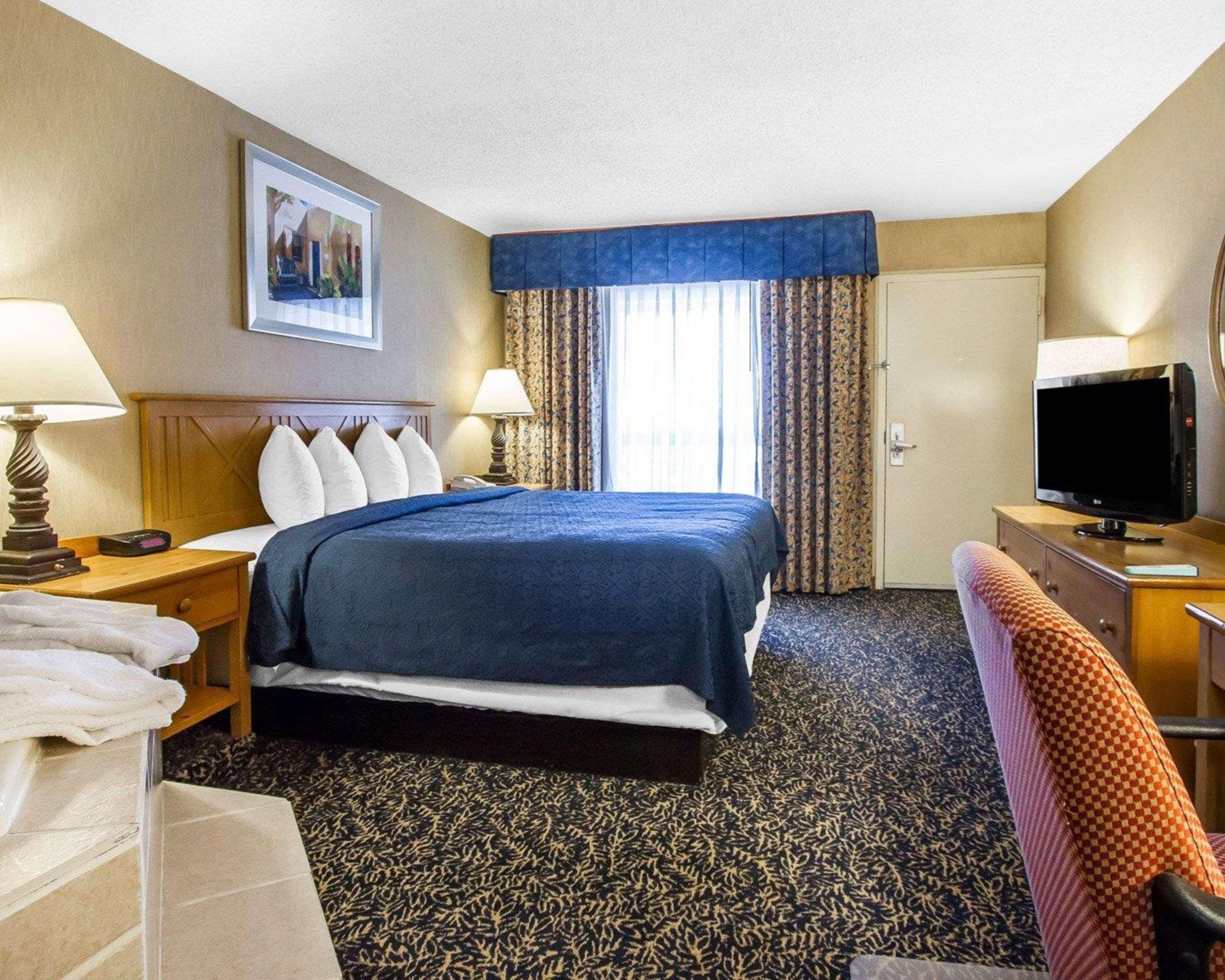 Quality Inn Деминг Екстериор снимка
