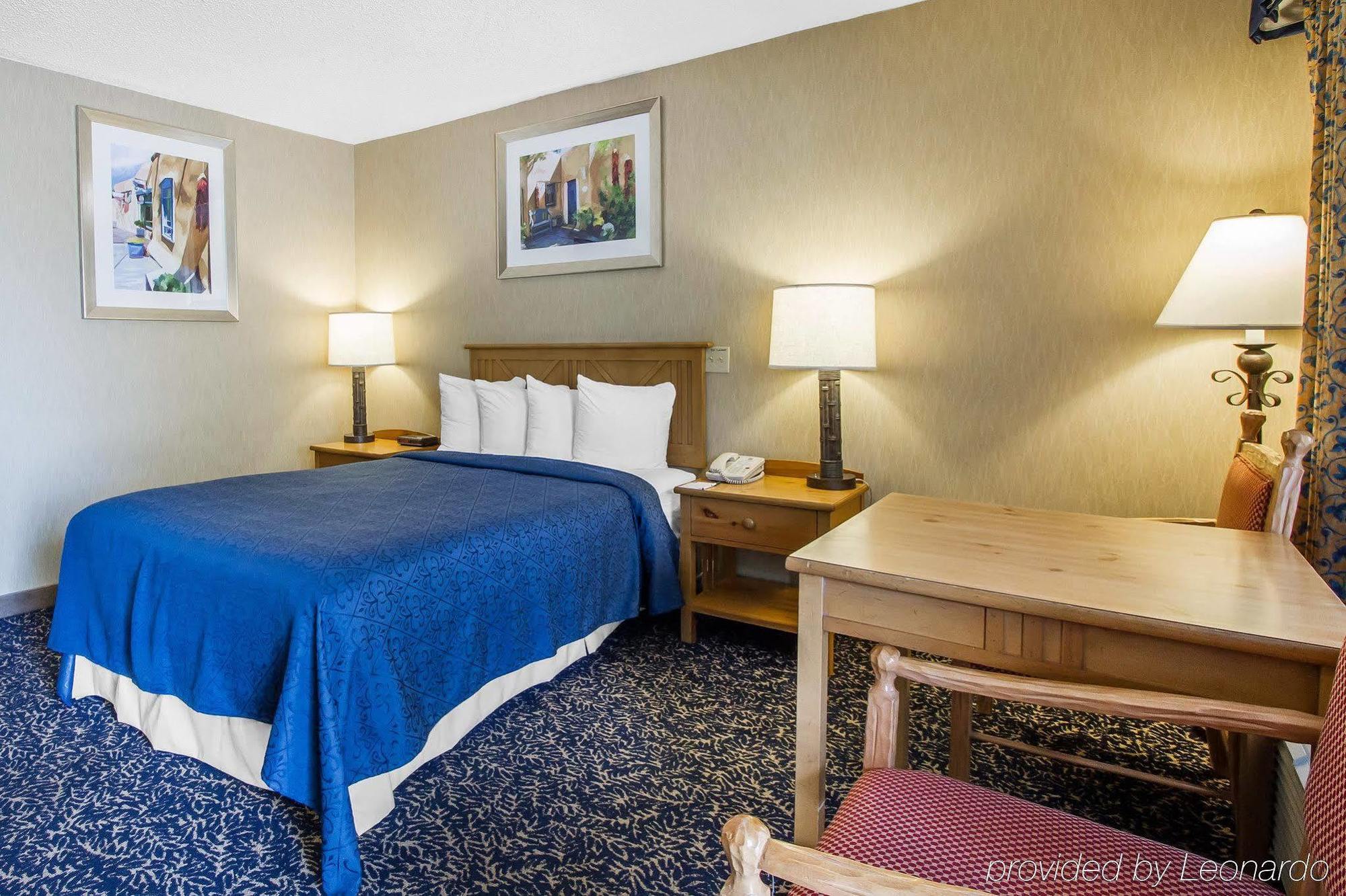 Quality Inn Деминг Екстериор снимка