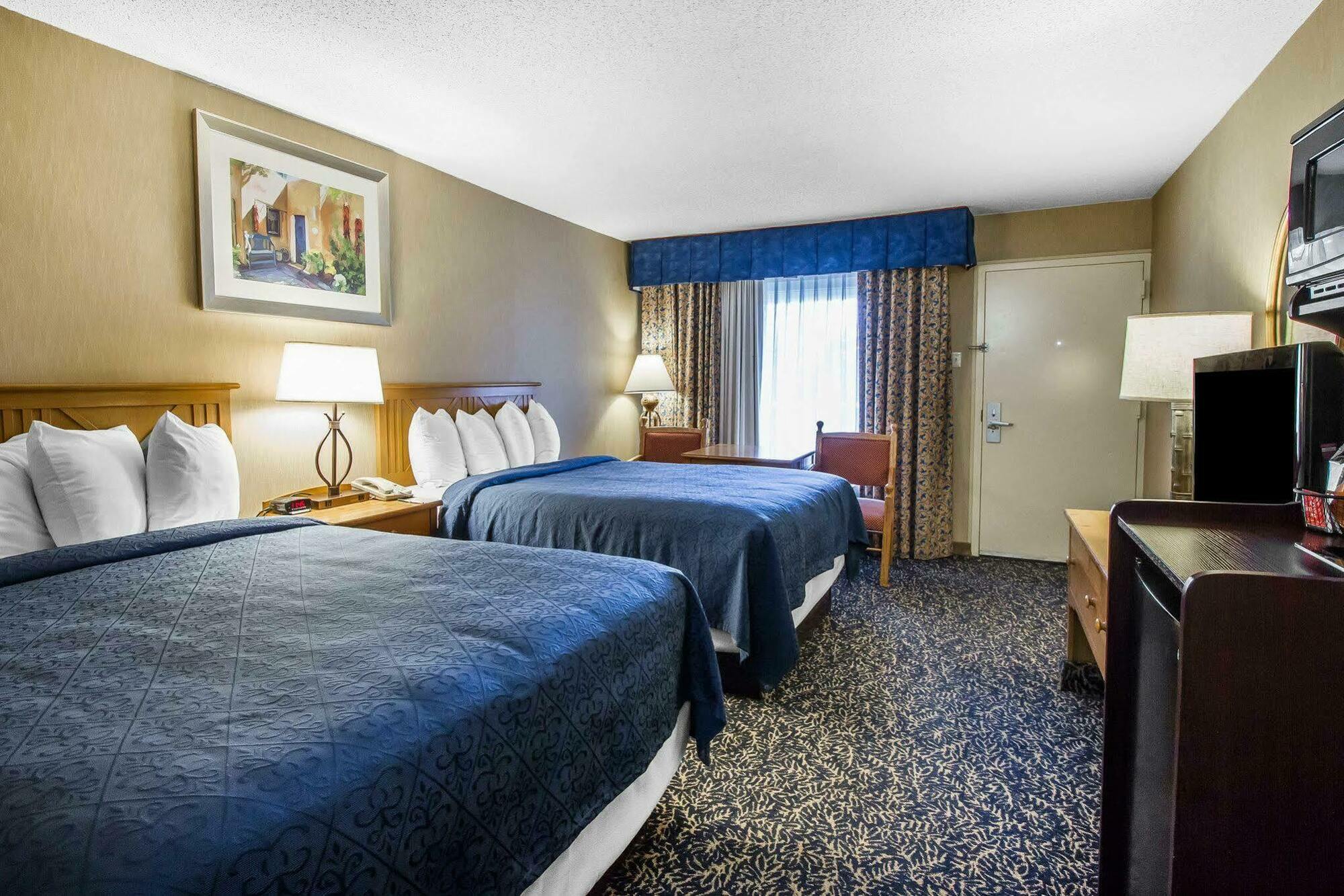 Quality Inn Деминг Екстериор снимка